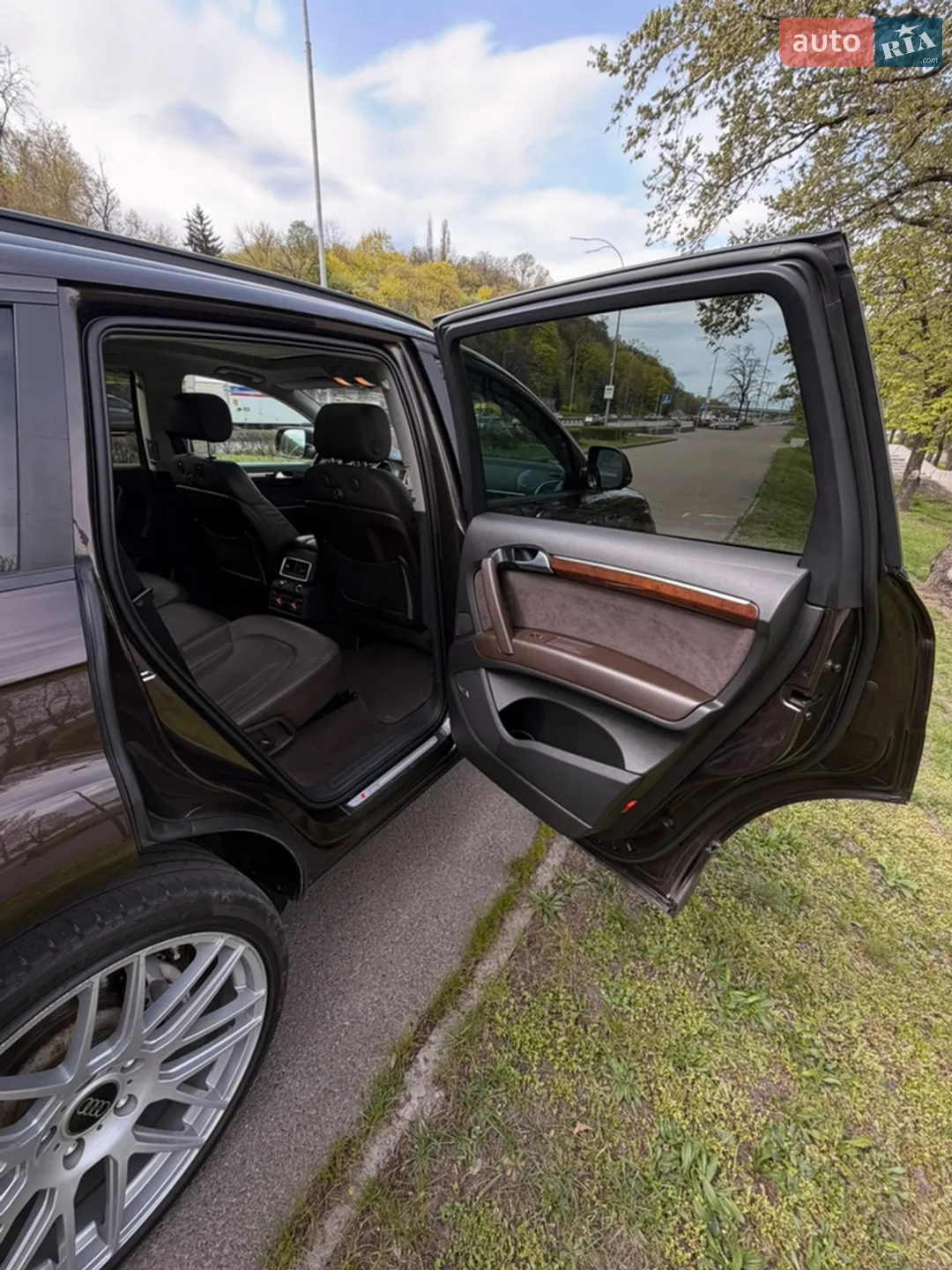 2010 Audi Q7 - мініатюра 22