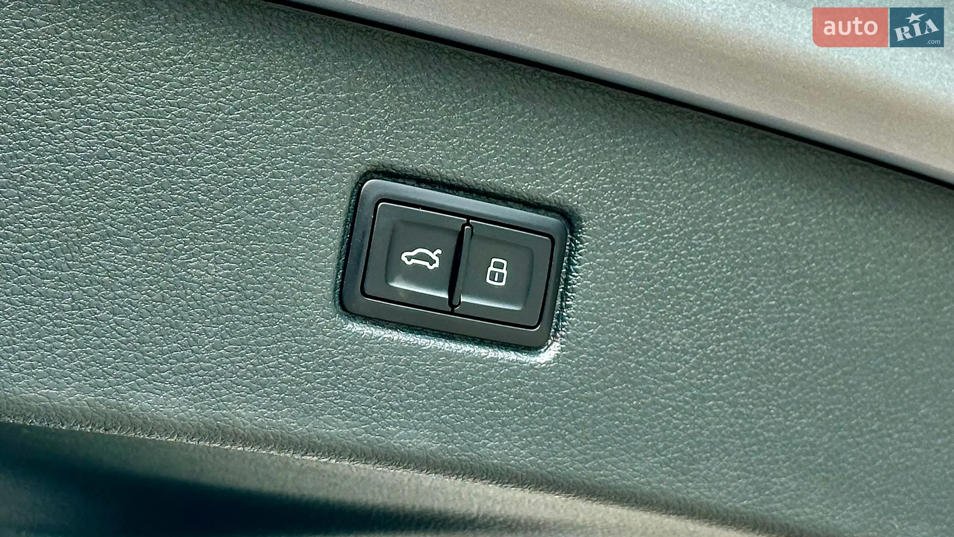 2016 Audi Q7 - мініатюра 18