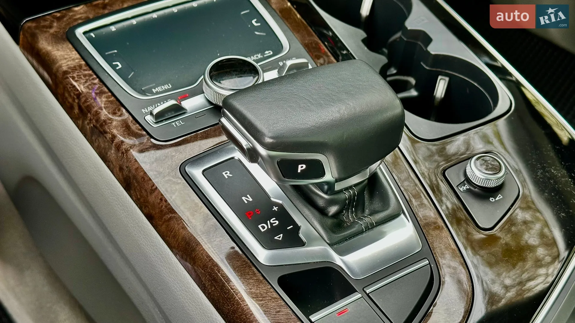2016 Audi Q7 - мініатюра 32