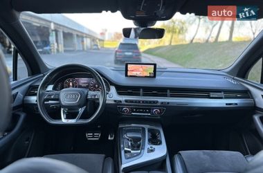 Позашляховик / Кросовер Audi Q7 2017 в Києві