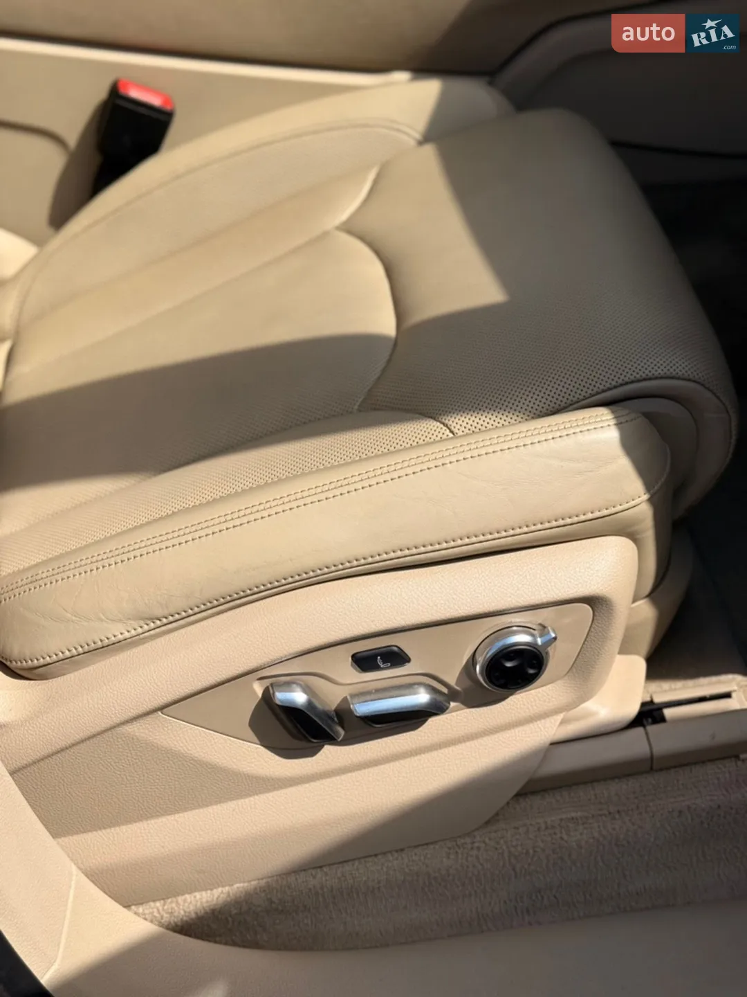 2016 Audi Q7 - мініатюра 20
