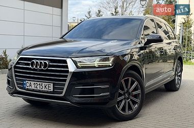 Позашляховик / Кросовер Audi Q7 2016 в Черкасах