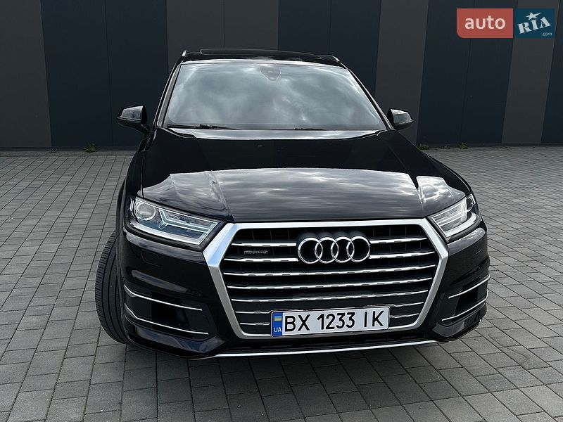 Позашляховик / Кросовер Audi Q7 2018 в Хмельницькому