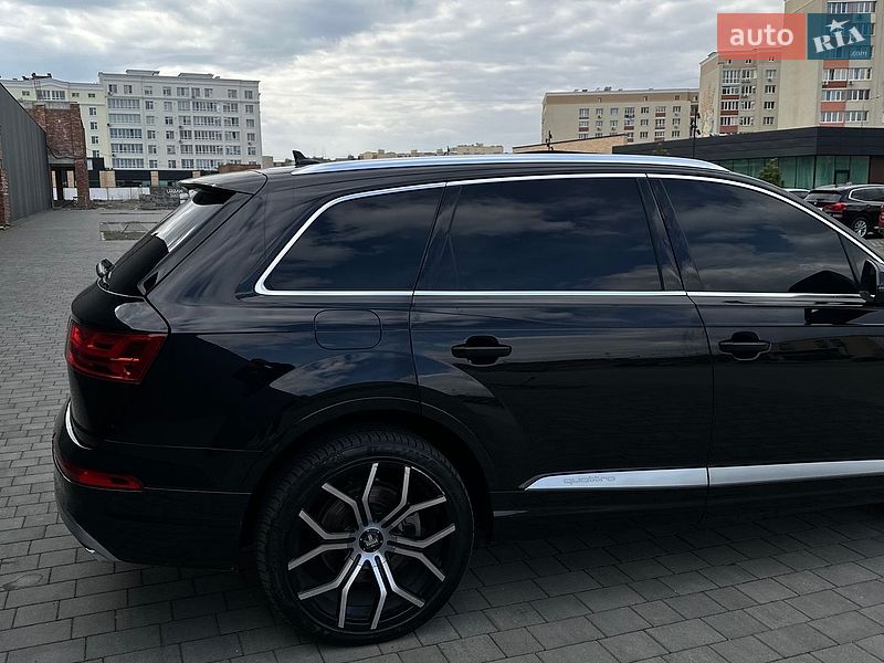 Позашляховик / Кросовер Audi Q7 2018 в Хмельницькому