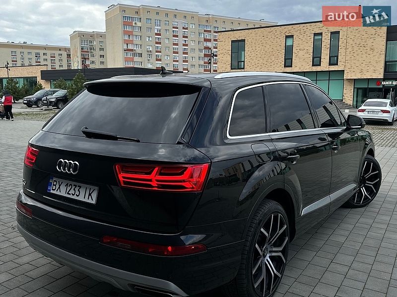 Позашляховик / Кросовер Audi Q7 2018 в Хмельницькому