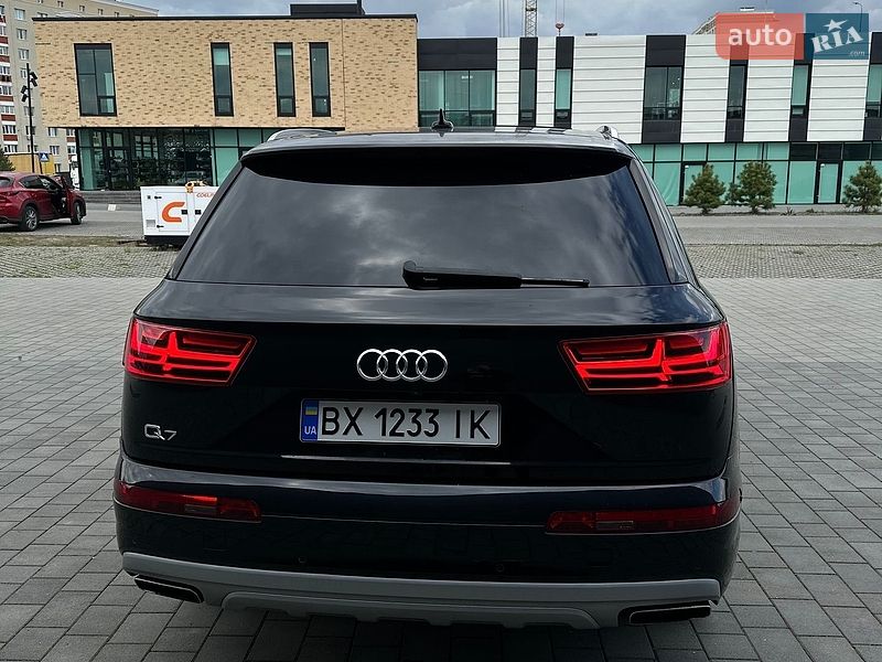 Позашляховик / Кросовер Audi Q7 2018 в Хмельницькому