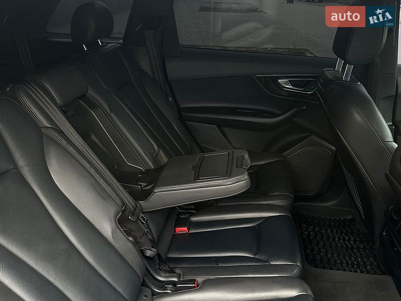 Позашляховик / Кросовер Audi Q7 2018 в Хмельницькому