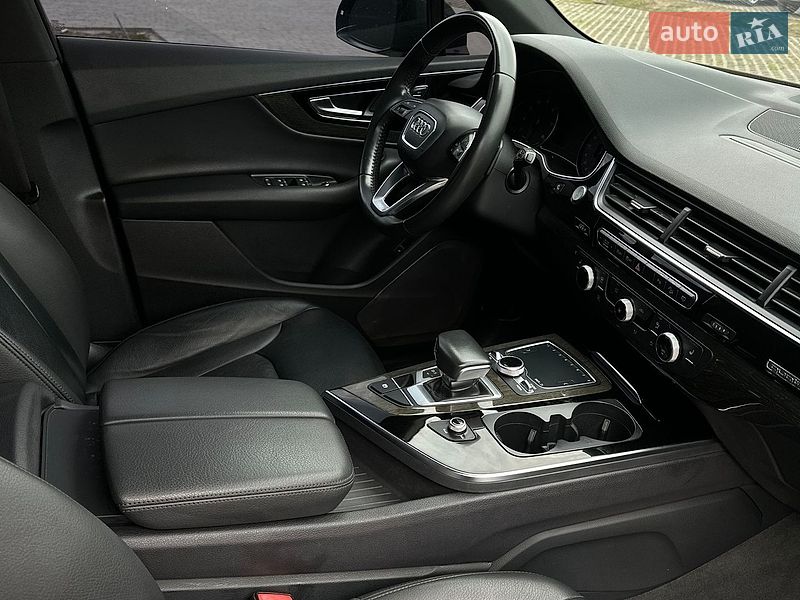 Позашляховик / Кросовер Audi Q7 2018 в Хмельницькому