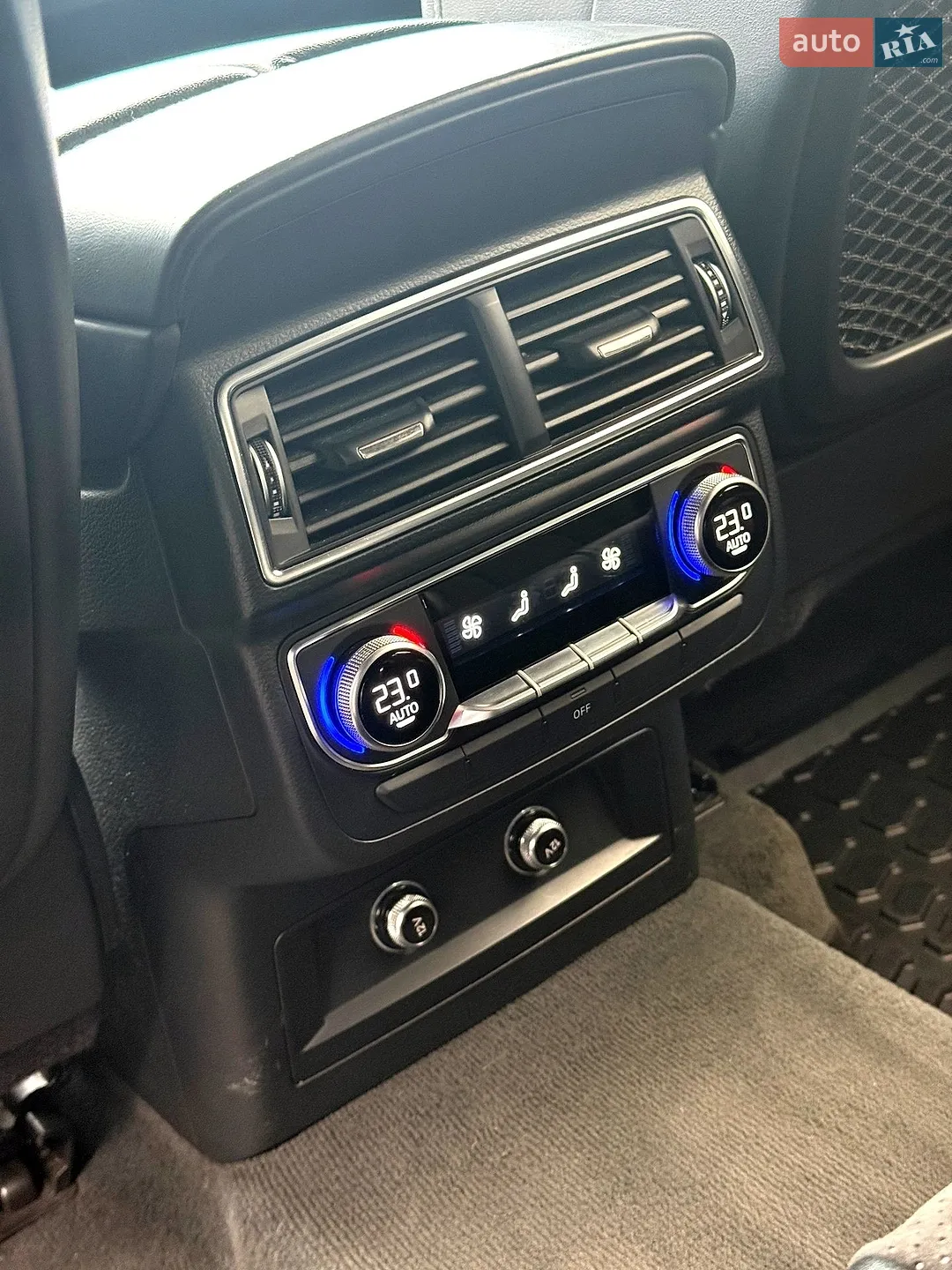 2019 Audi Q7 - мініатюра 11