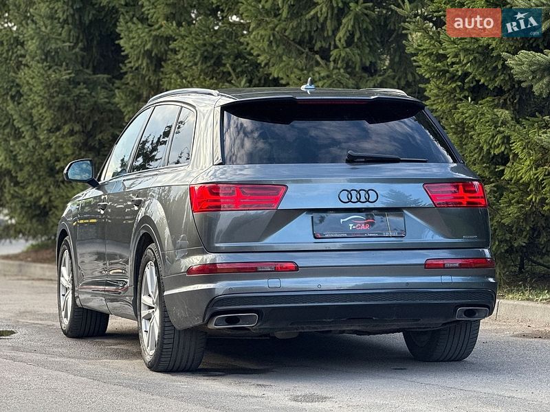 Внедорожник / Кроссовер Audi Q7 2016 в Тернополе