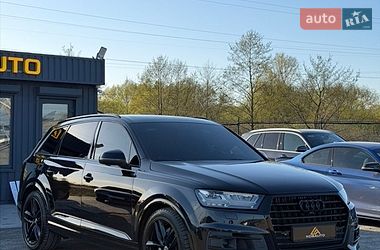 Внедорожник / Кроссовер Audi Q7 2016 в Хмельницком