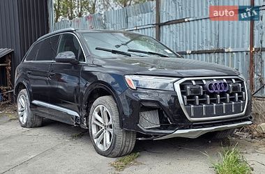 Позашляховик / Кросовер Audi Q7 2025 в Львові