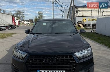 Позашляховик / Кросовер Audi Q7 2019 в Стрию