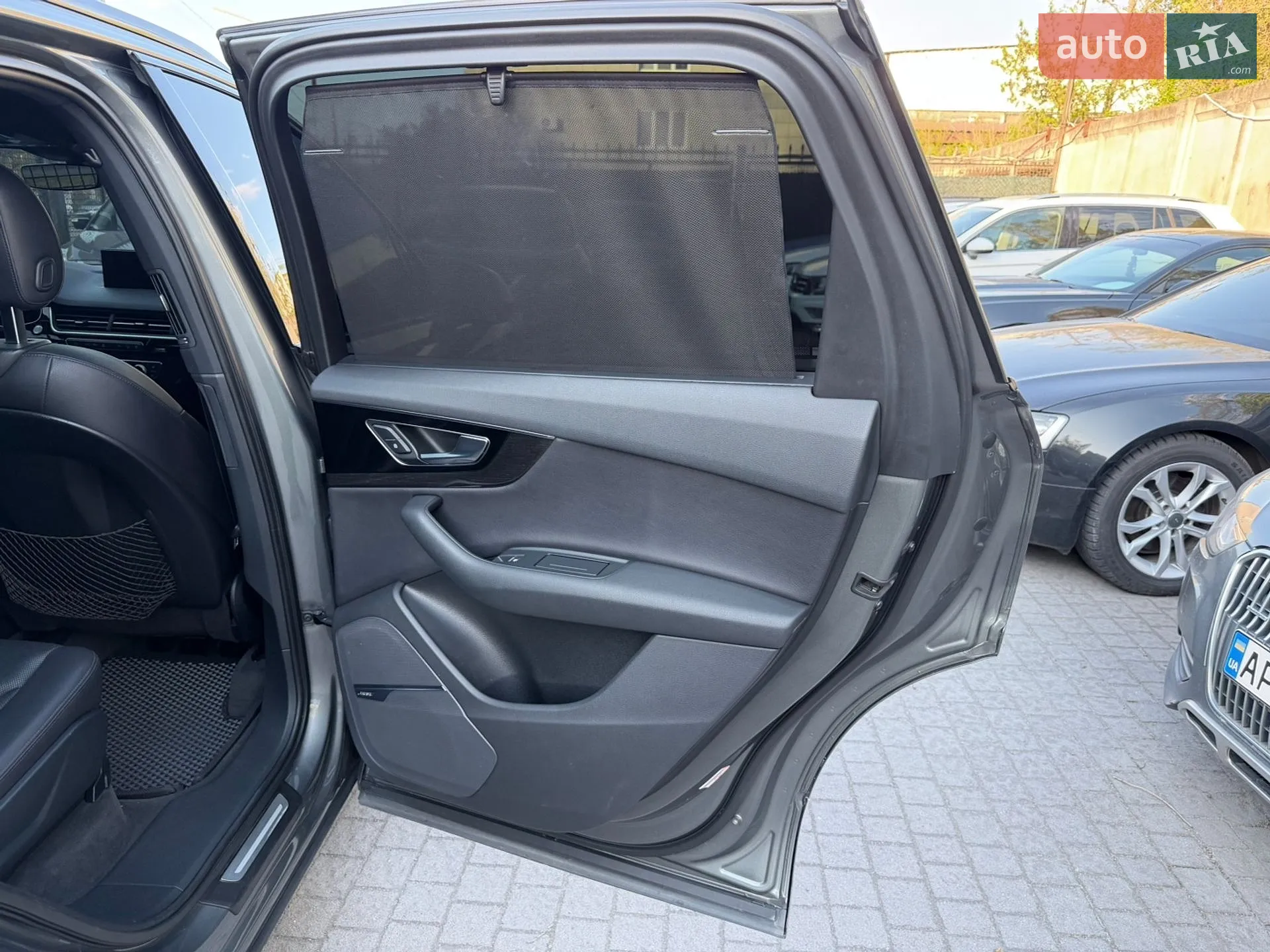 2015 Audi Q7 - мініатюра 8
