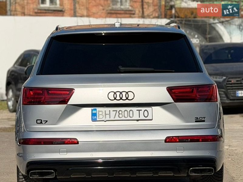 Внедорожник / Кроссовер Audi Q7 2018 в Одессе