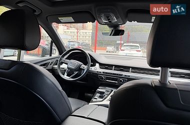 Позашляховик / Кросовер Audi Q7 2017 в Києві