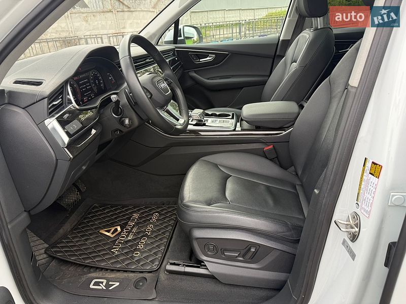 Внедорожник / Кроссовер Audi Q7 2022 в Киеве