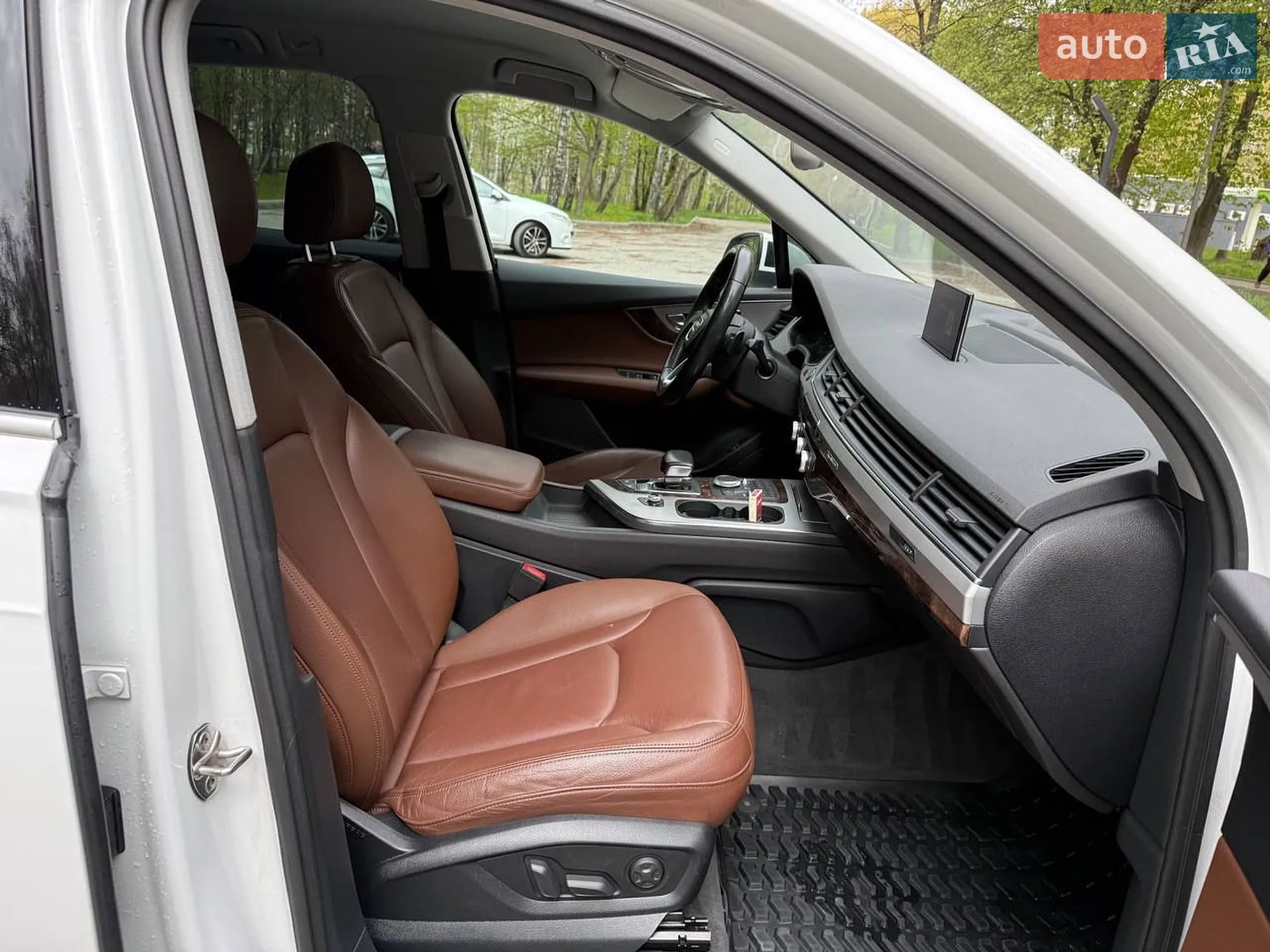 2016 Audi Q7 - мініатюра 18