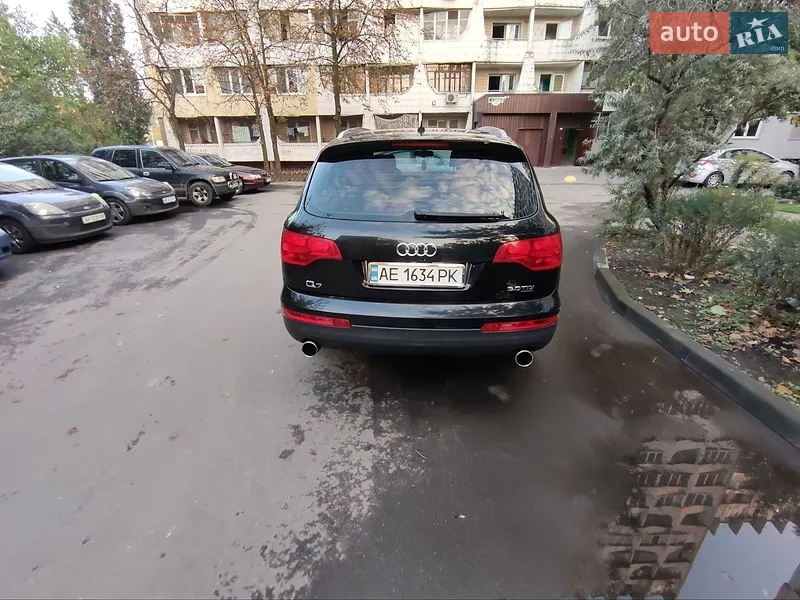 Audi Q7 2006 VIN WAUZZZ4L97D007101 фото оголошення 5 з 43