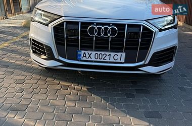 Внедорожник / Кроссовер Audi Q7 2020 в Днепре