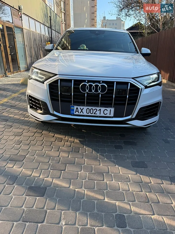 2020 Audi Q7 - мініатюра 9