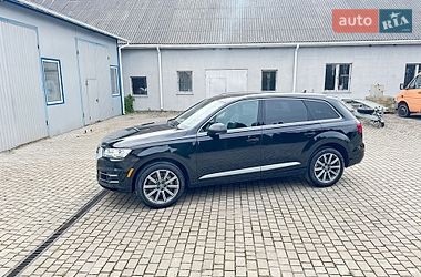 Внедорожник / Кроссовер Audi Q7 2018 в Нововолынске