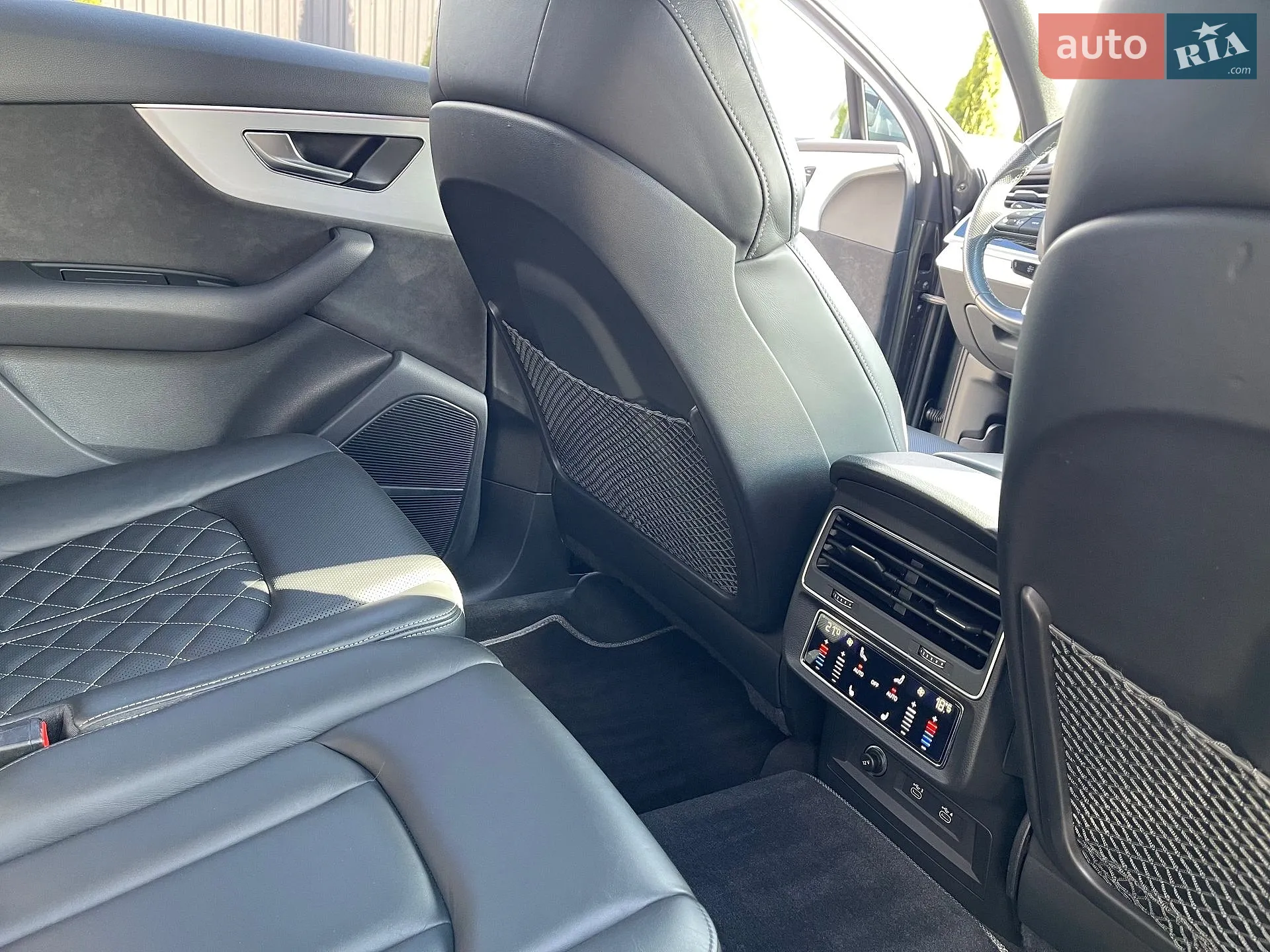 2020 Audi Q7 - мініатюра 18