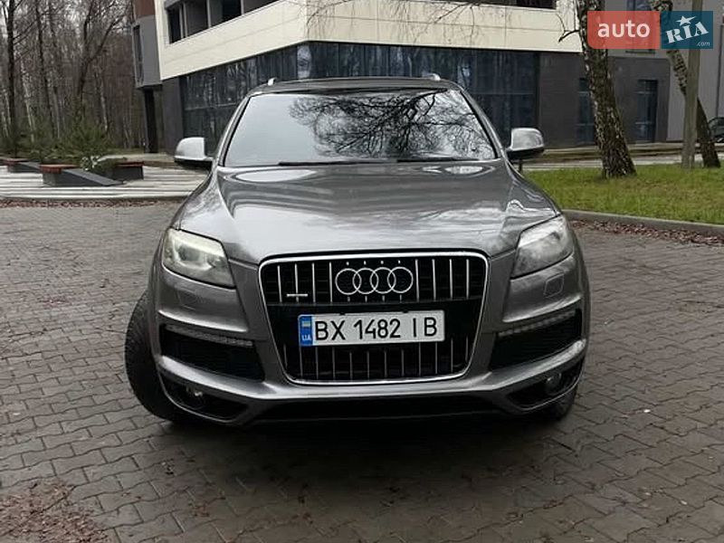 Audi Q7 2011