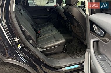 Внедорожник / Кроссовер Audi Q7 2018 в Ивано-Франковске