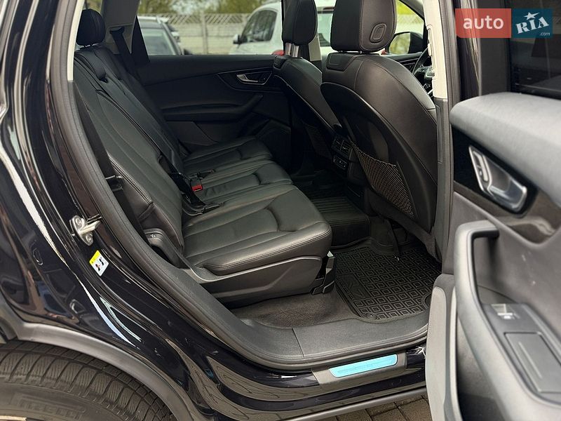 Внедорожник / Кроссовер Audi Q7 2018 в Ивано-Франковске