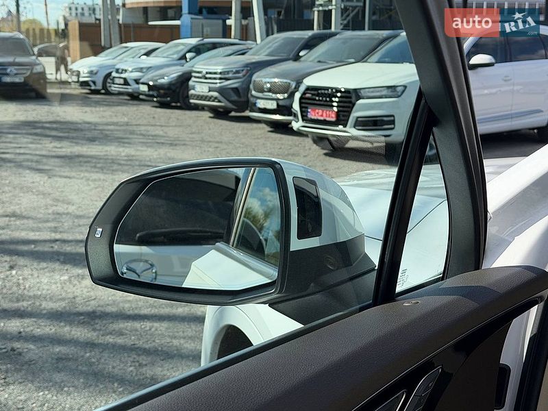Внедорожник / Кроссовер Audi Q7 2017 в Львове