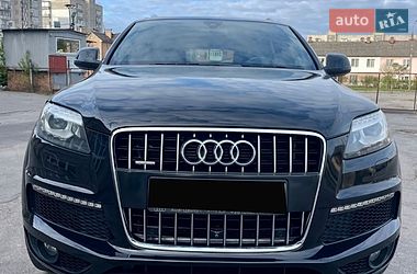 Позашляховик / Кросовер Audi Q7 2014 в Вінниці