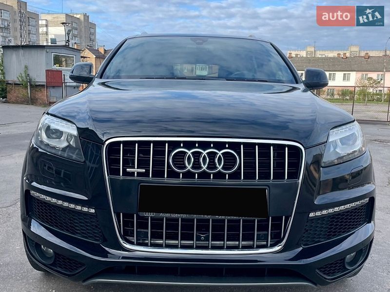 Позашляховик / Кросовер Audi Q7 2014 в Вінниці