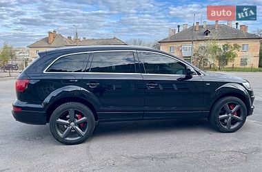 Позашляховик / Кросовер Audi Q7 2014 в Вінниці