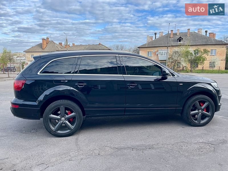 Позашляховик / Кросовер Audi Q7 2014 в Вінниці