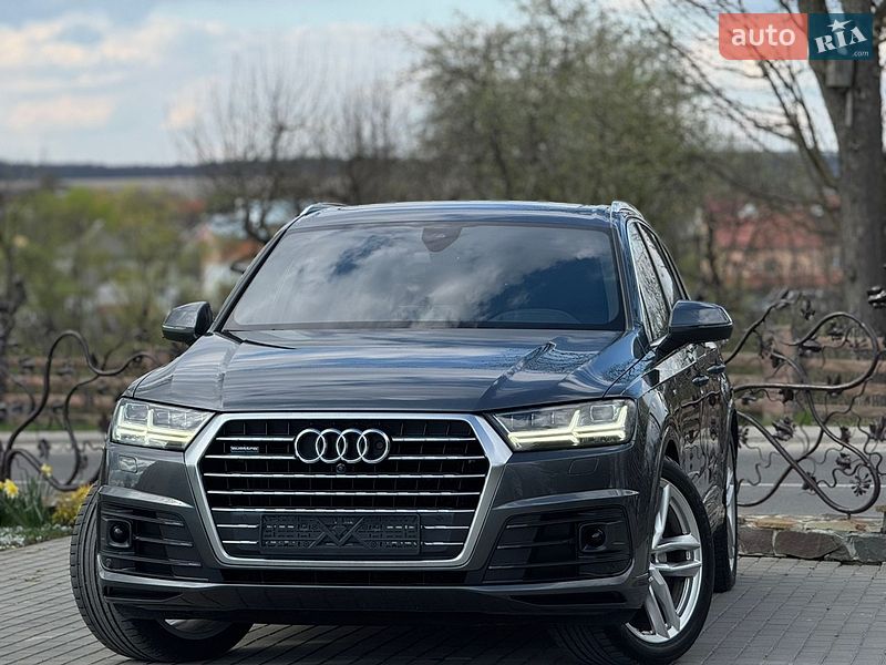Внедорожник / Кроссовер Audi Q7 2017 в Дрогобыче
