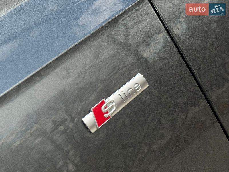 Внедорожник / Кроссовер Audi Q7 2017 в Дрогобыче