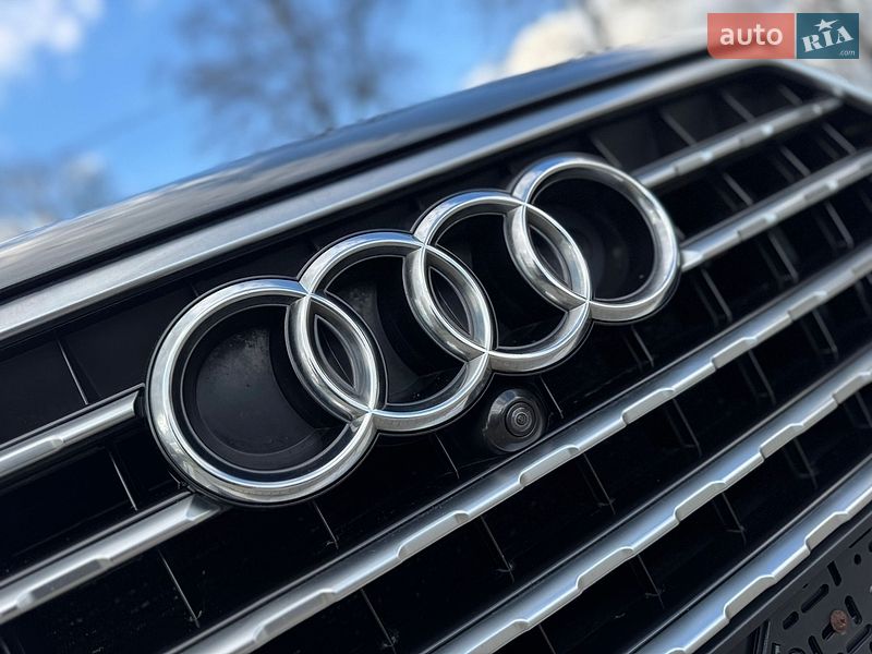 Внедорожник / Кроссовер Audi Q7 2017 в Дрогобыче