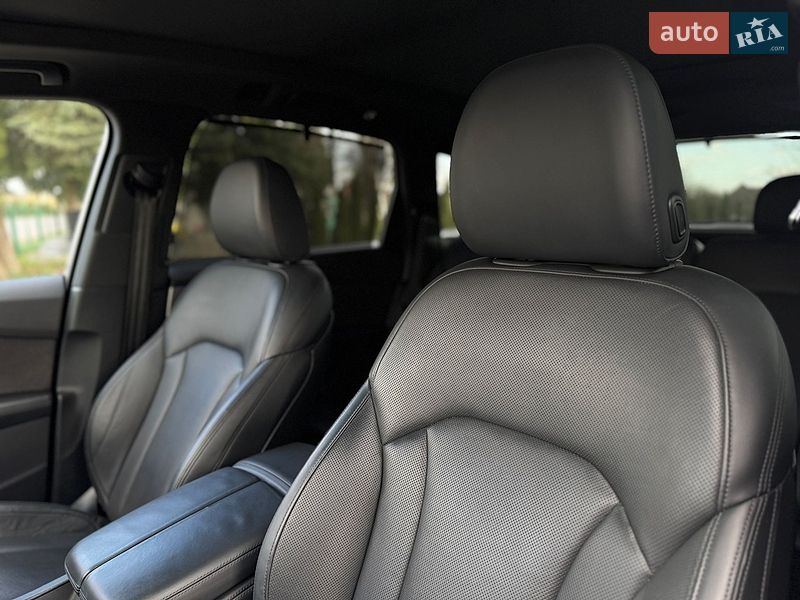 Внедорожник / Кроссовер Audi Q7 2017 в Дрогобыче
