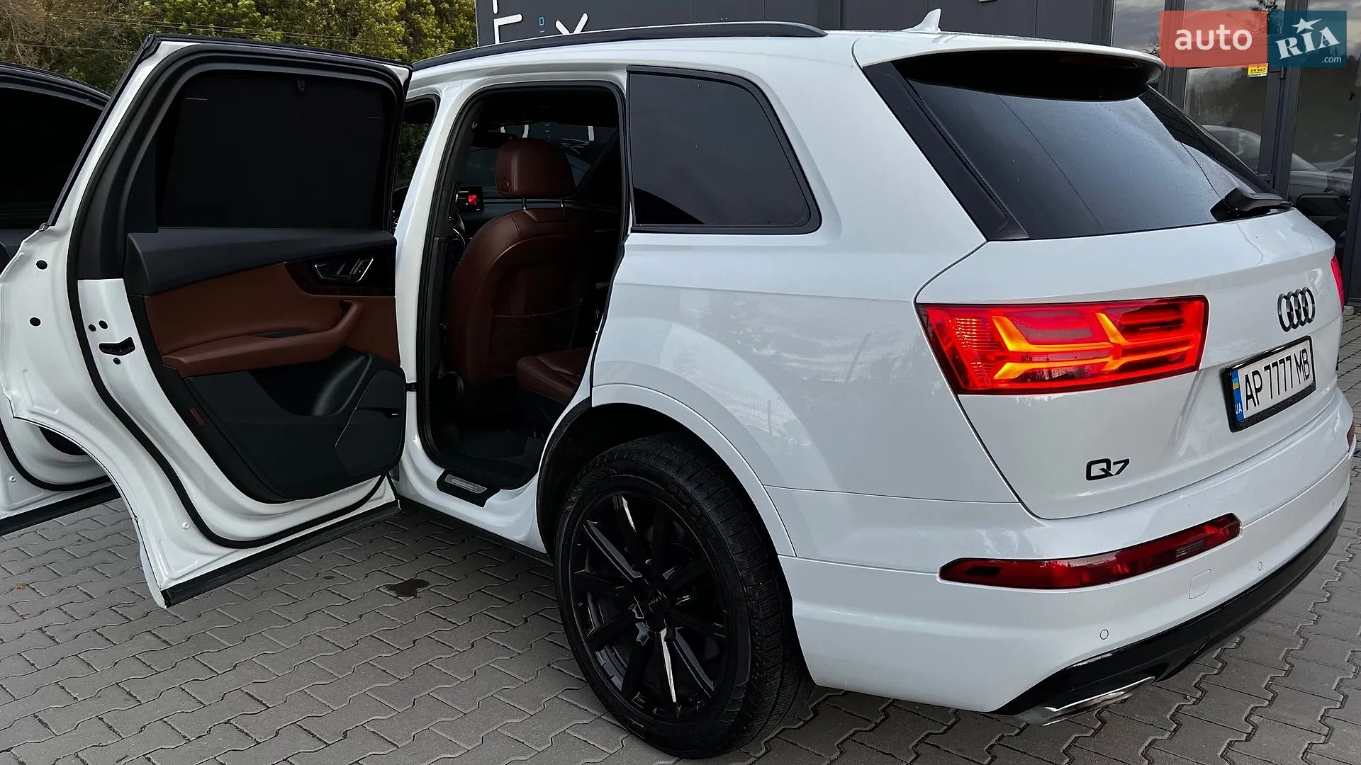 2017 Audi Q7 - мініатюра 15