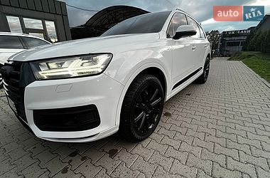Внедорожник / Кроссовер Audi Q7 2017 в Львове