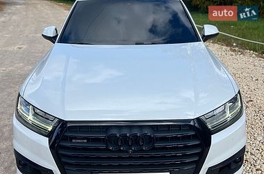 Внедорожник / Кроссовер Audi Q7 2017 в Львове