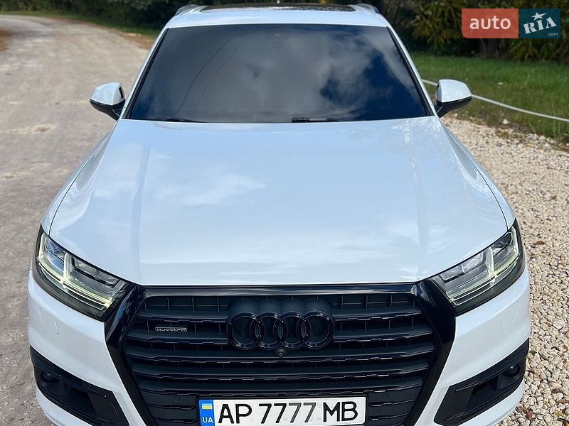 Внедорожник / Кроссовер Audi Q7 2017 в Львове