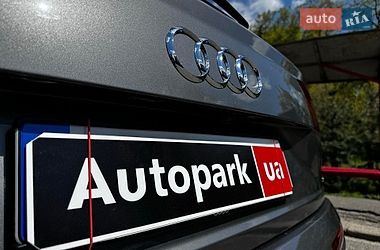 Позашляховик / Кросовер Audi Q7 2016 в Києві