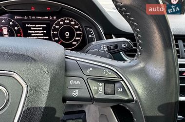 Позашляховик / Кросовер Audi Q7 2016 в Києві