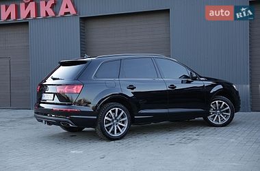Внедорожник / Кроссовер Audi Q7 2016 в Сарнах
