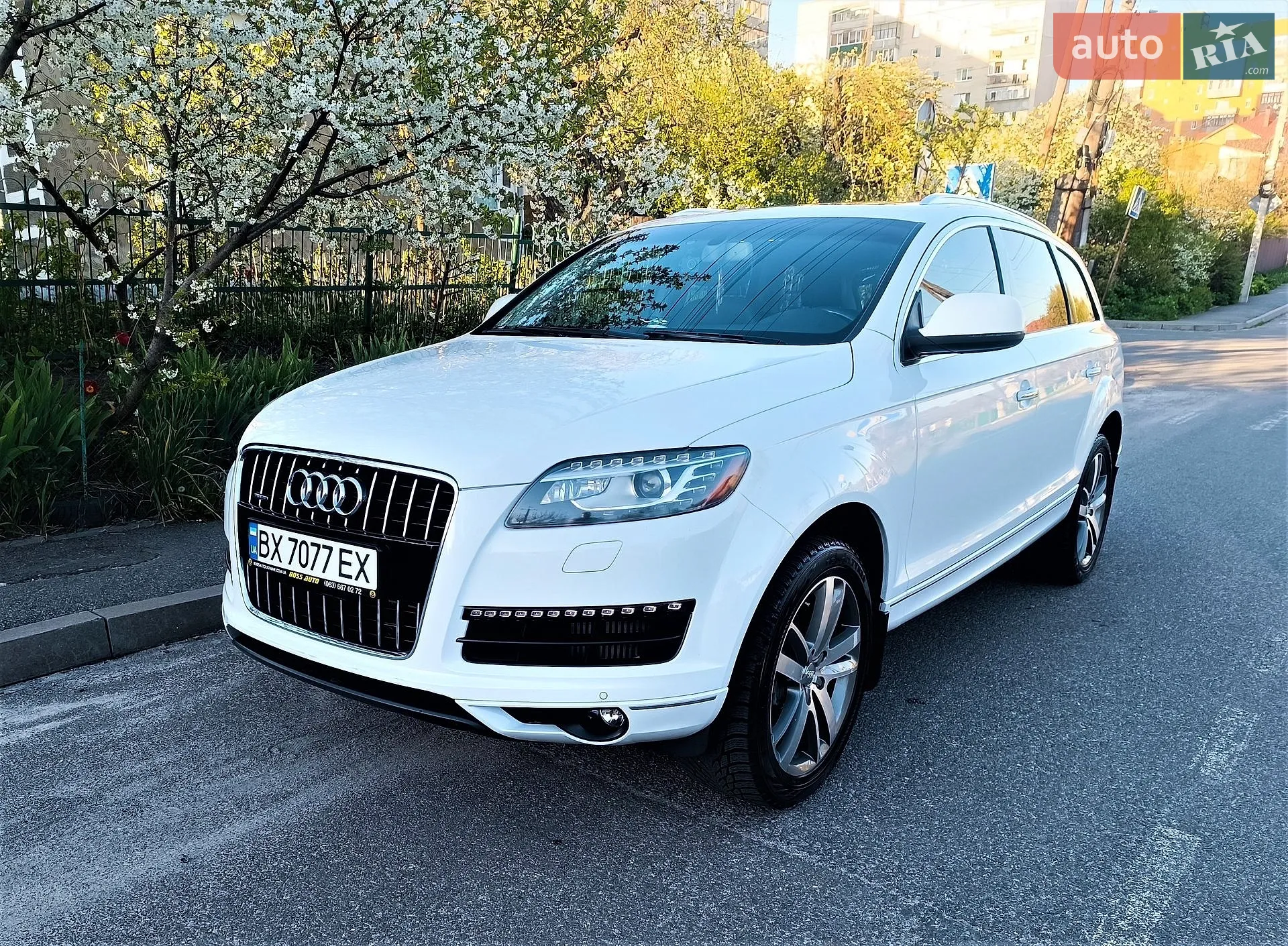 Audi Q7 2014 VIN WA1LMAFE5FD003904 фото оголошення 2 з 5