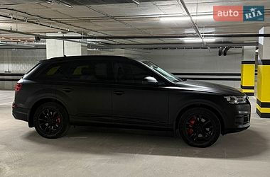 Позашляховик / Кросовер Audi Q7 2016 в Дніпрі