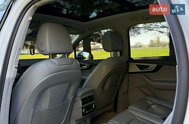 Внедорожник / Кроссовер Audi Q7 2018 в Киеве