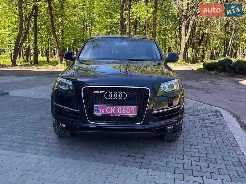 Audi Q7